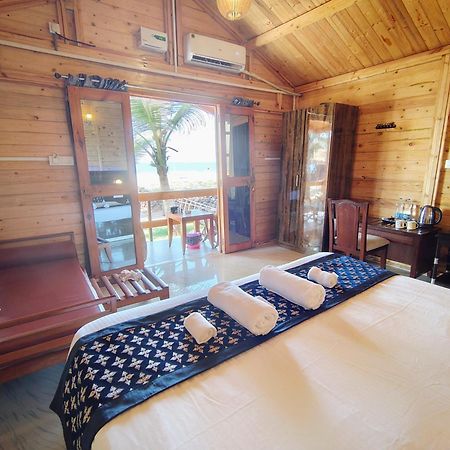 Orange Sky Beach Bungalow Агонда Экстерьер фото