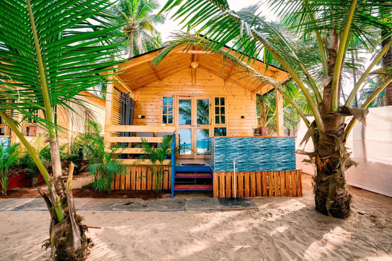 Orange Sky Beach Bungalow Агонда Экстерьер фото