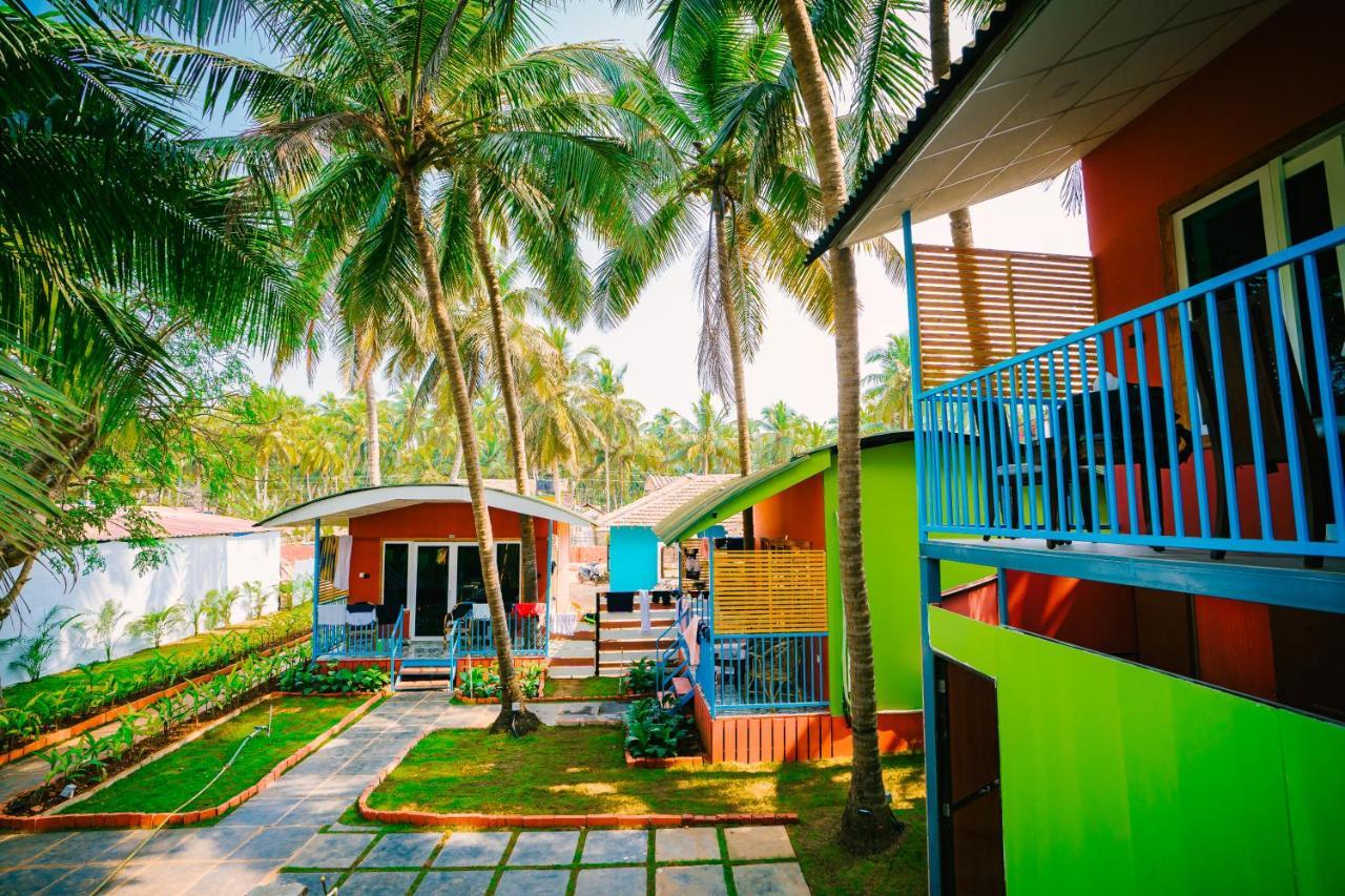 Orange Sky Beach Bungalow Агонда Экстерьер фото
