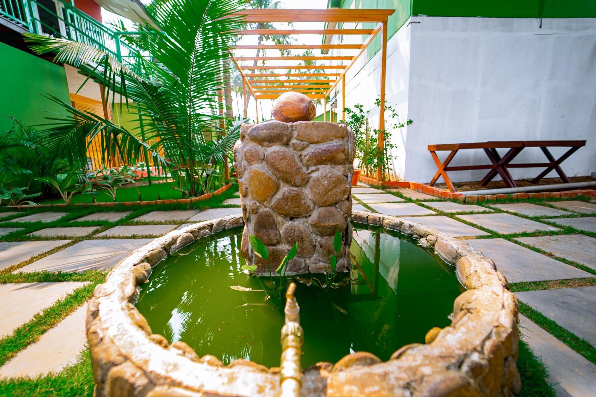 Orange Sky Beach Bungalow Агонда Экстерьер фото