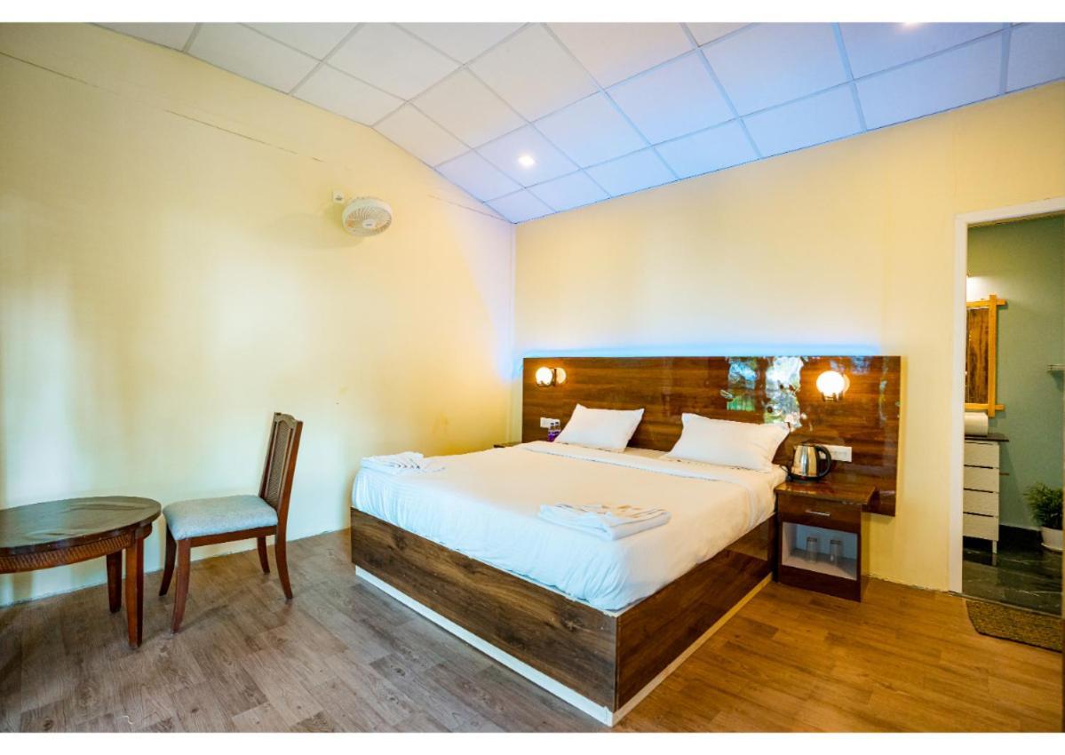Orange Sky Beach Bungalow Агонда Экстерьер фото
