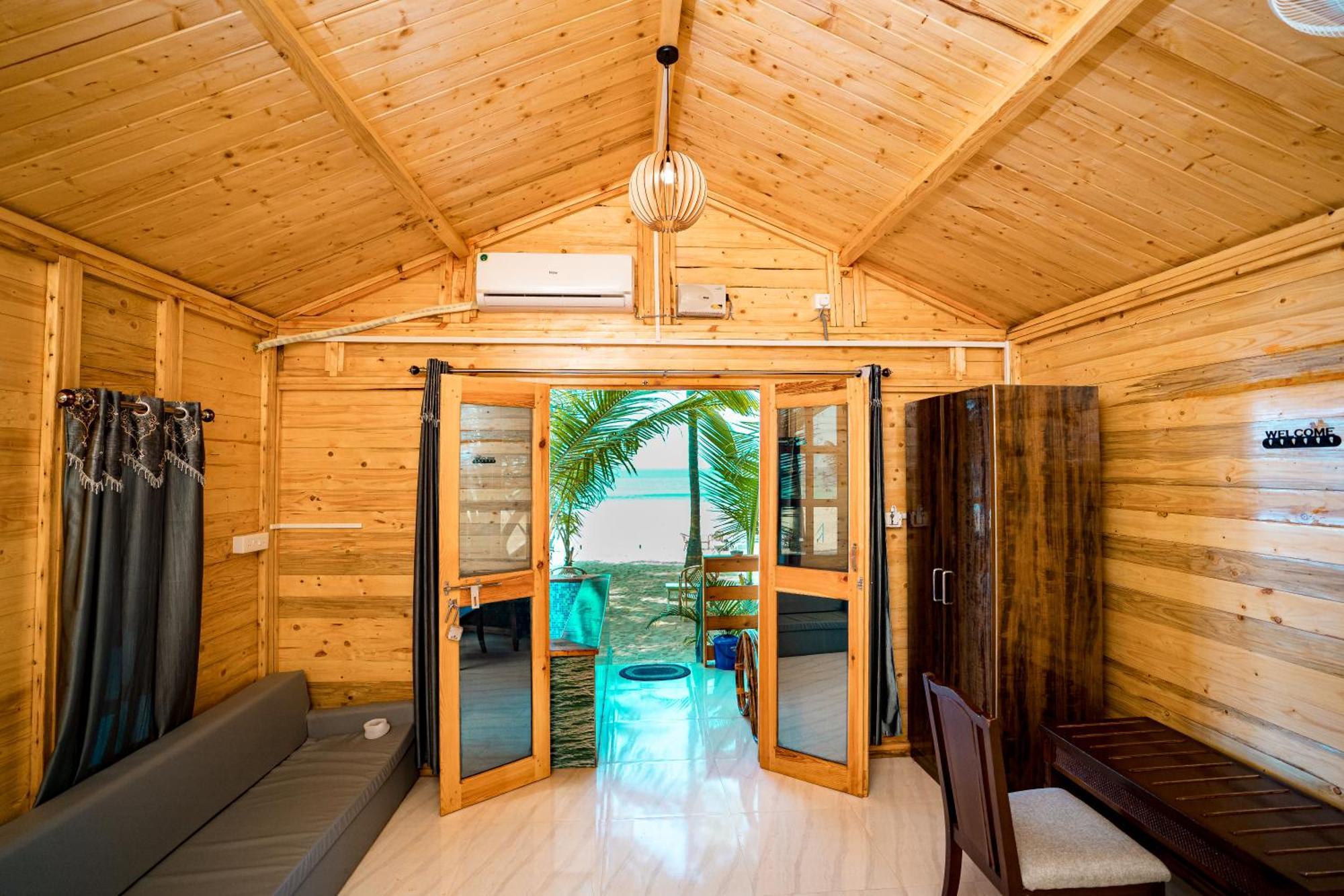 Orange Sky Beach Bungalow Агонда Экстерьер фото