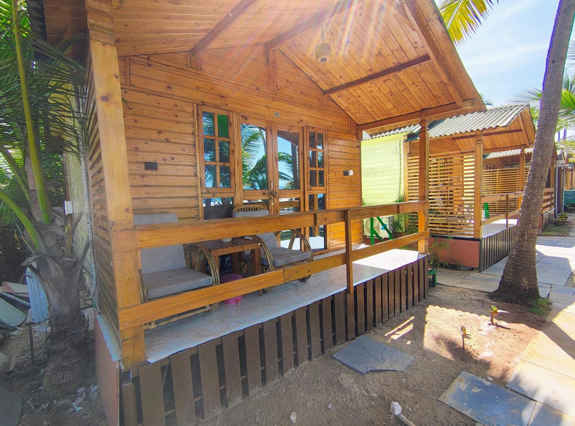 Orange Sky Beach Bungalow Агонда Экстерьер фото